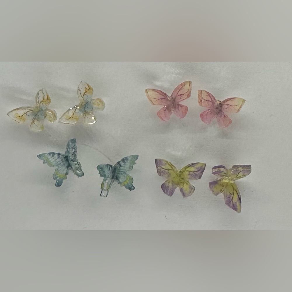 🦋✨Mini fairy Pastel Watercolor Resin Butterfly Stud Earrings 925 Silver Post✨🦋 - Picture 12 of 16